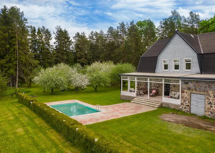 Valgusmaja Holiday home *